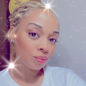 Meet your Posher, Knikki